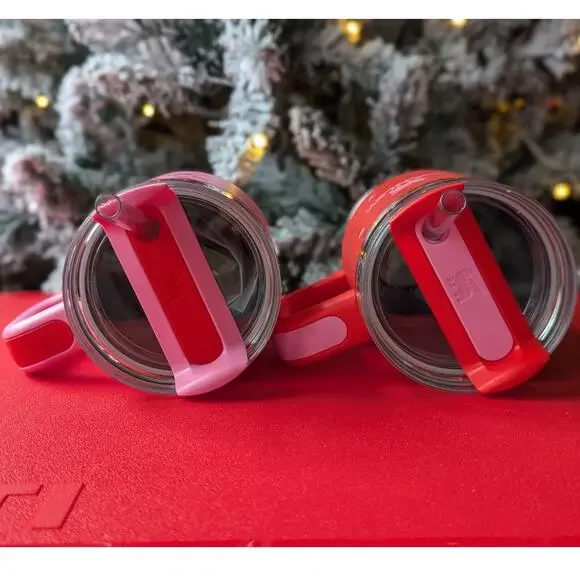 SET of Stanley 20 oz Tumblers Valentine's Day 2024 x Target Red & Pink Hearts - Picture 3 of 4